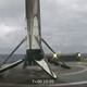 Imagen para el artículo titulado El núcleo central del Falcon Heavy se cayó al océano por el oleaje después de aterrizar